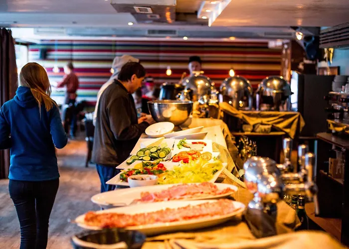 Langley Victors Hotel 2*