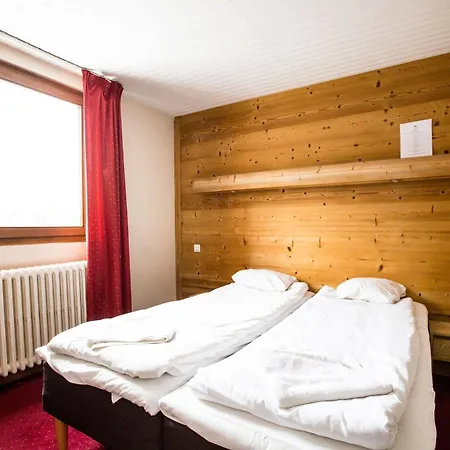 Hotell Langley Victors 2*